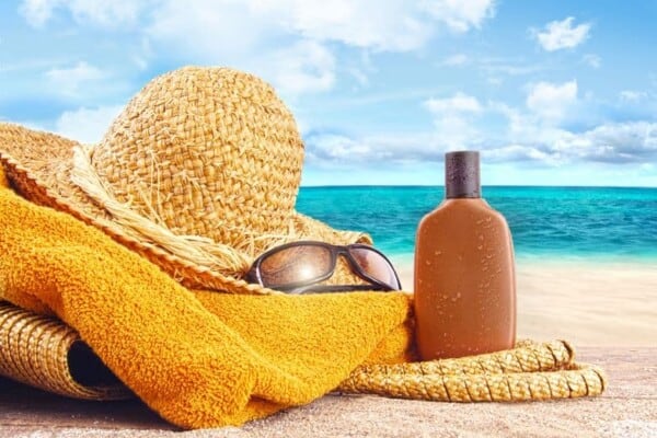 Straw hat on the beach