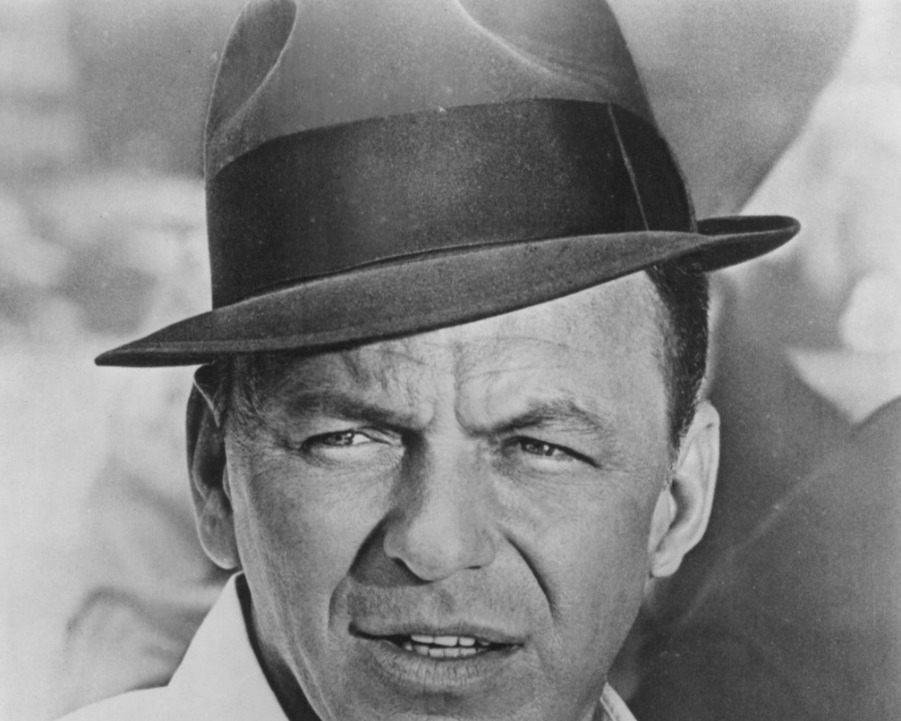 Sinatra with fedora