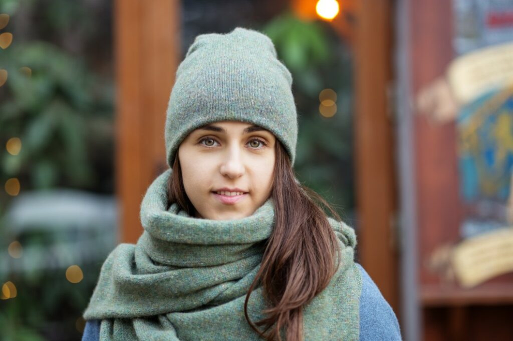 women wearing a slouchy beanie