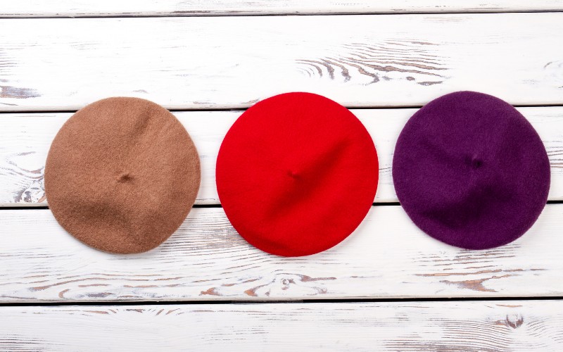 3 colors of French style berets