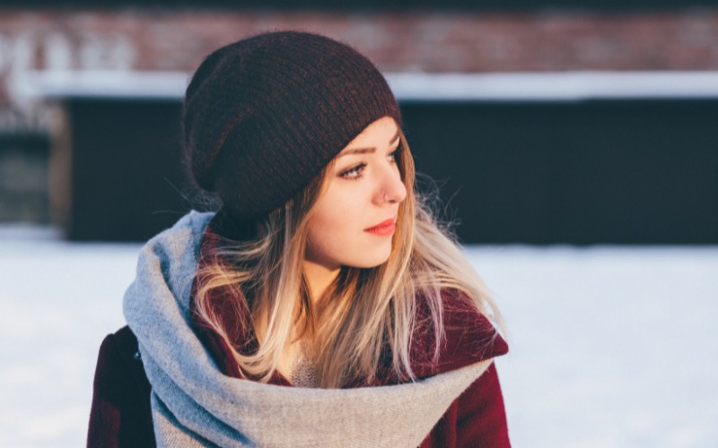 woman wearing a beanie