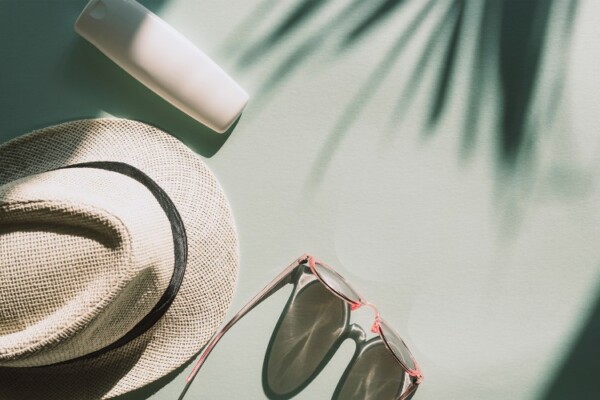 Hats vs Sunscreen—Which Gives Better Protection?