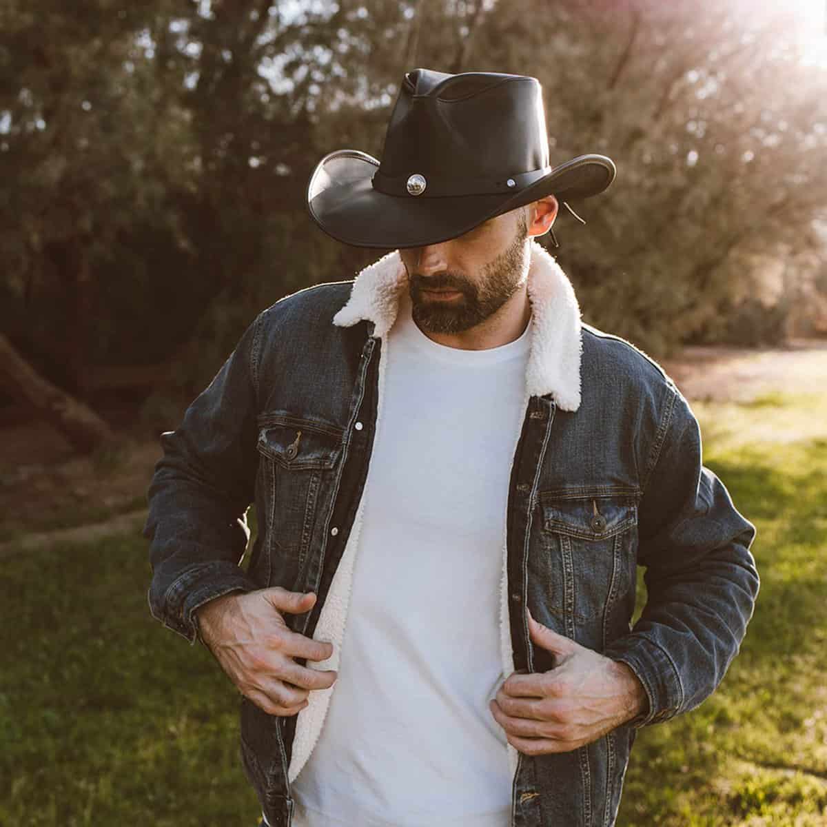 Man wearing a Cowboy hat